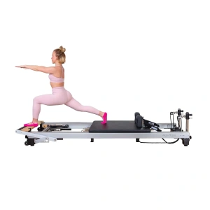 A8-Pro Pilates Reformer z niskimi nogami